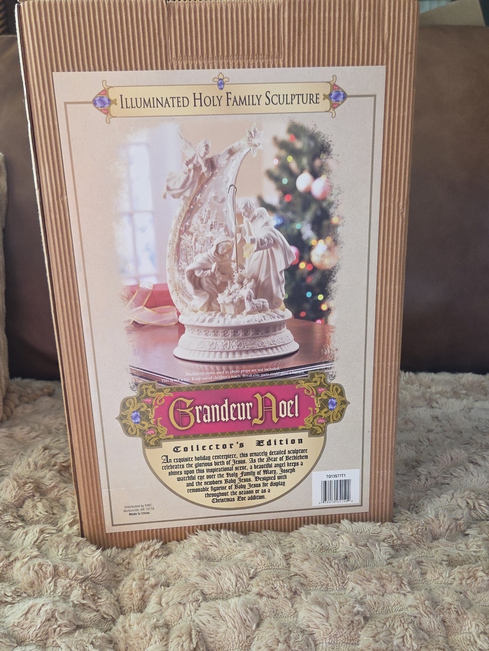 Grandeur Noel Illuminated Holy Family Sculpture Vintage